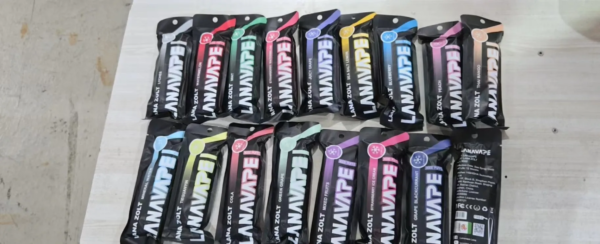 LANA 抛棄式8000口  一次性✨可充電🔋超大容量👍時尚單品🔥活動【滿8送1請備注口味】